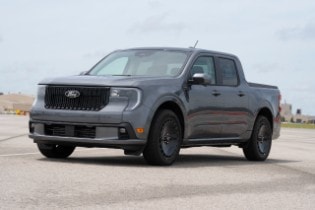 2025 Ford Maverick Lobo